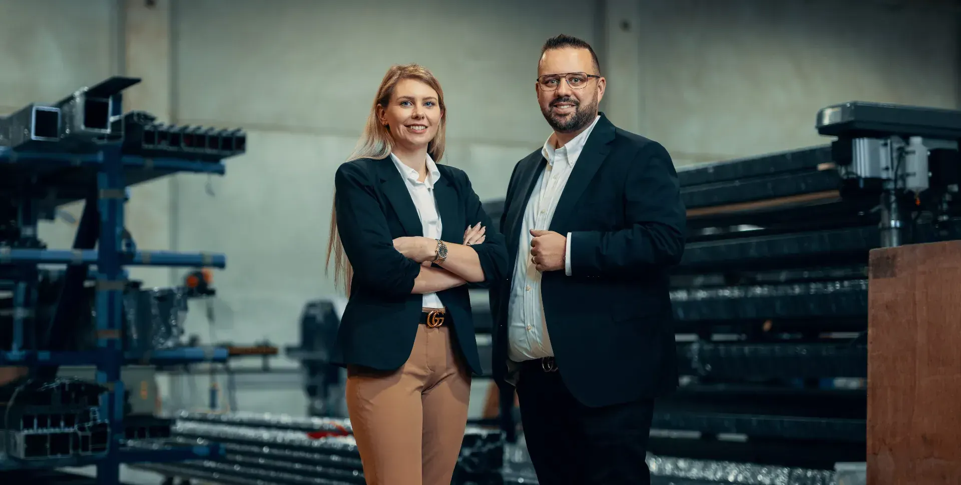 Marleen und Andreas Schmitz gemeinsam bei der Arbeit.